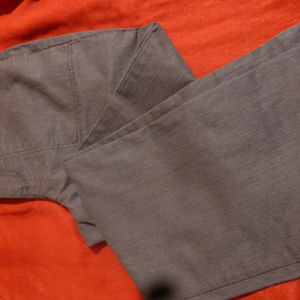 Gloria Vanderbilt Grey Petite Stretch pants size 4